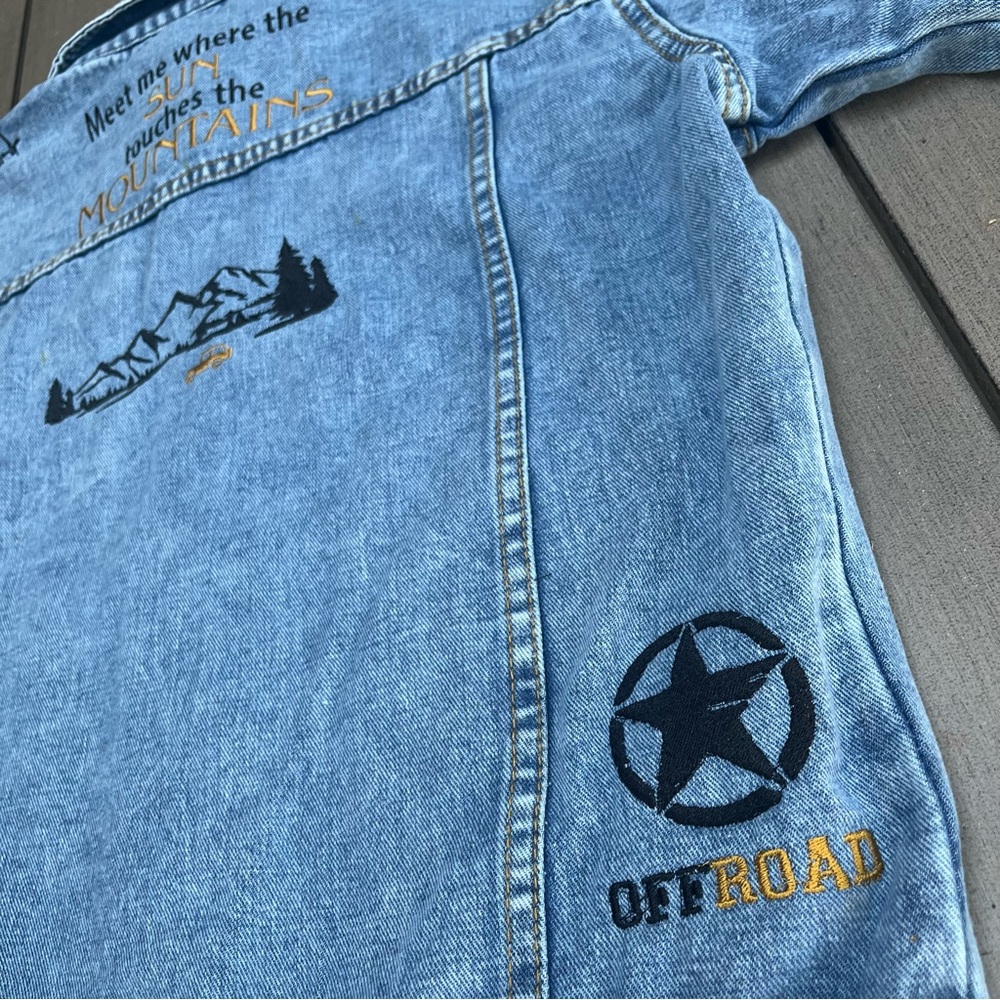 Custom Jeep jacket - Picture 6 of 9